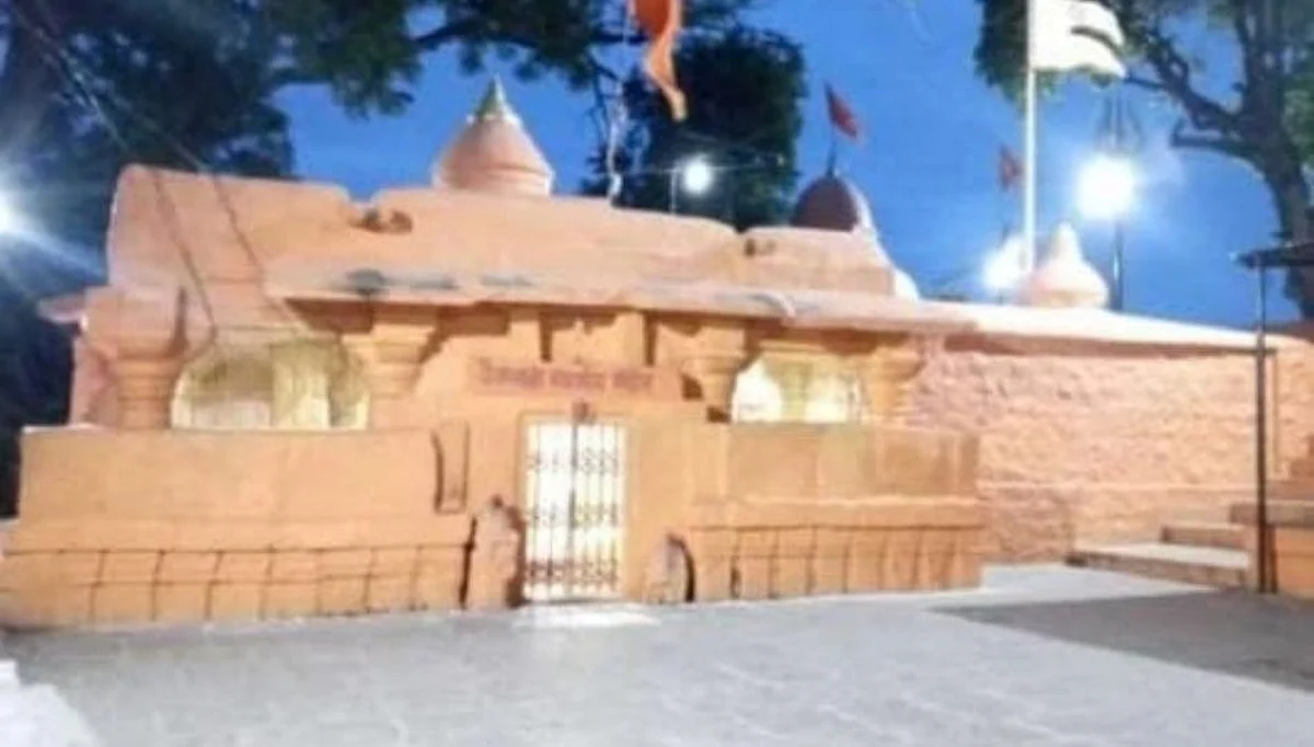 धक्कादायक प्रकार; चक्क देवच गेले चोरीला..