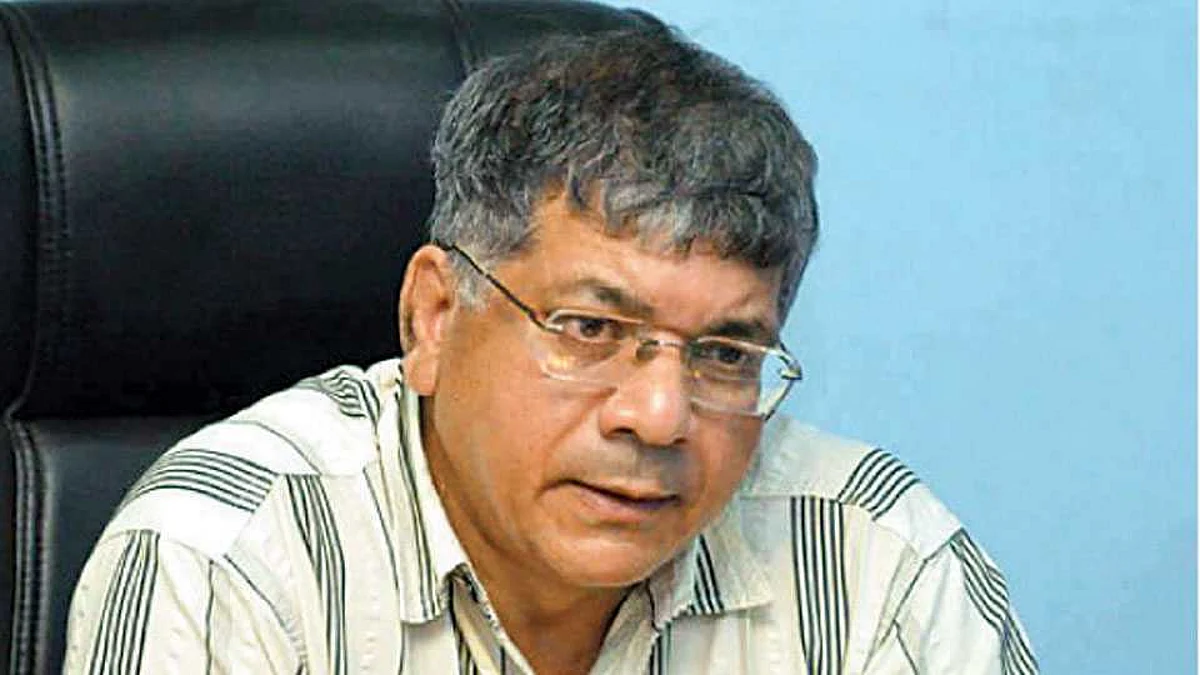 प्रकाश आंबेडकर लागलेत विधानसभेच्या तयारीला; EVM विरोधी आंदोलन करणार तीव्र