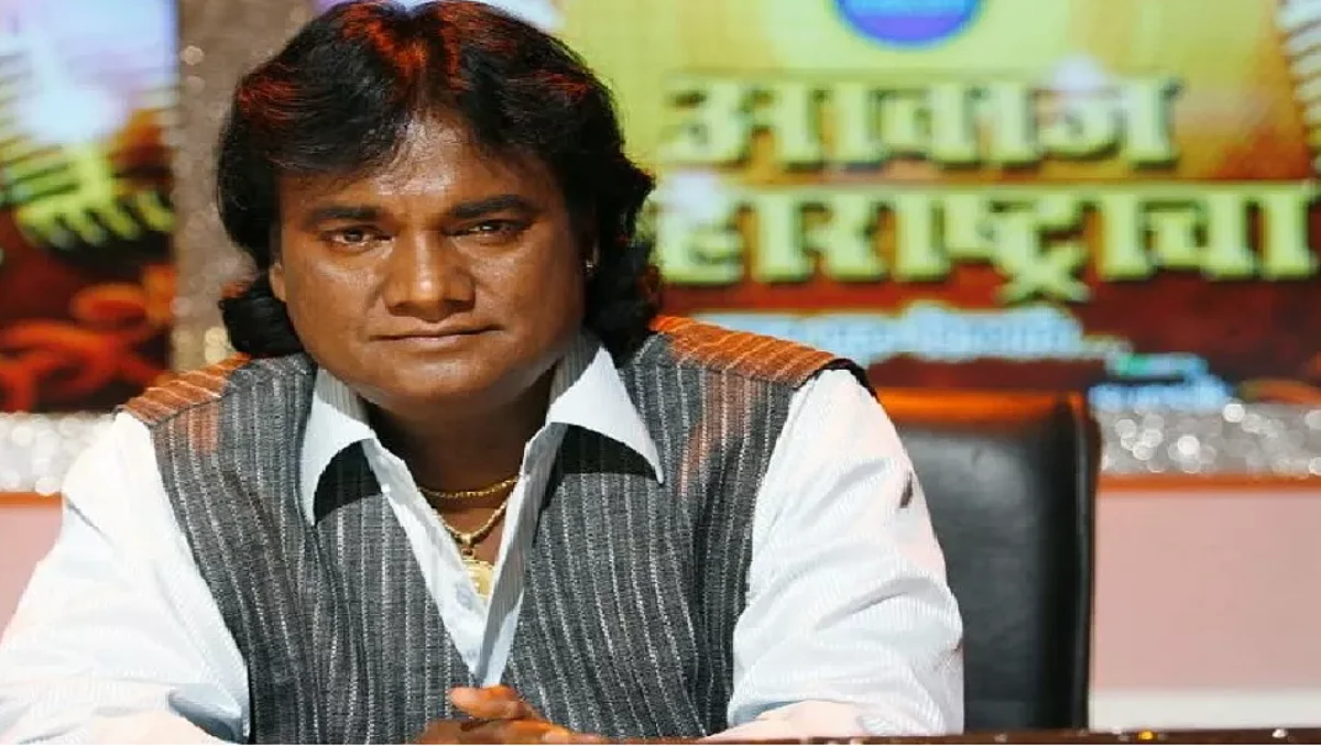 आनंद शिंदें यांचा राजकारणात प्रवेश