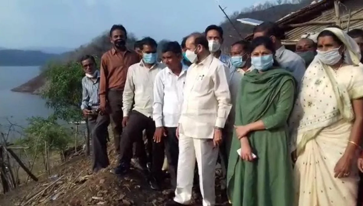 के सी पाडवी यांनी जाणून घेतल्या नर्मदा काठावरील नागरिकांच्या समस्या