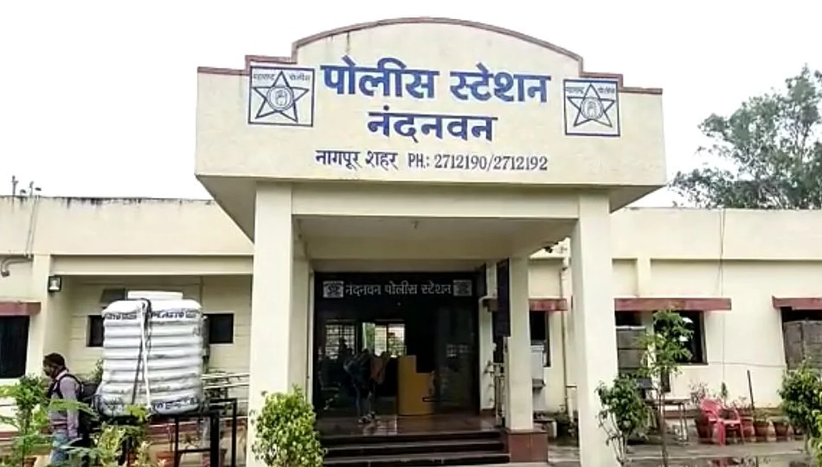 युवकानं चक्क स्वतः बनवलेला बाँब घेऊन गाठलं नागपूरचं पोलिस स्टेशन...