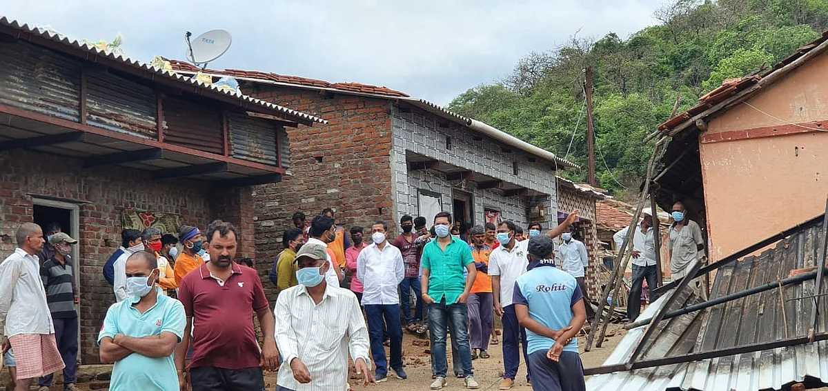 तौक्ते वादळाचा खेड तालुक्याच्या पश्चिम भागात दुसऱ्या दिवशीही फटका, 87 घरांसह शाळांचे नुकसान