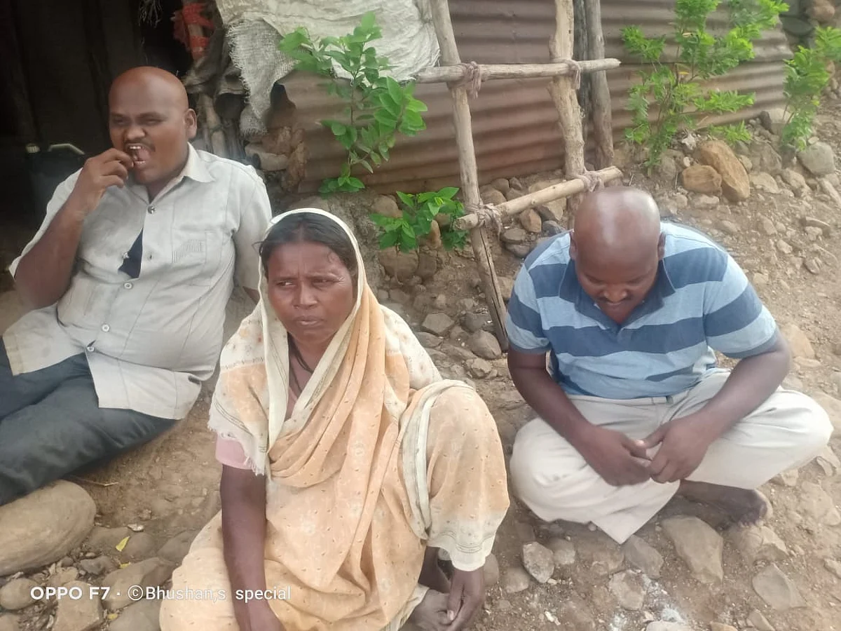 संघर्षाशी दोन हात करत मुकबाधिर मुलांचा सांभाळ करतीय ही आई