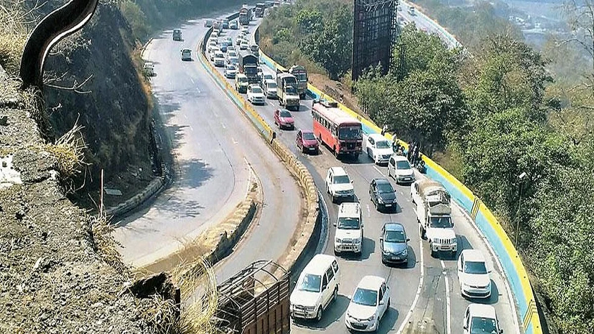 पुणे-मुंबई द्रुतगती महामार्ग आता अधिक वेगवान