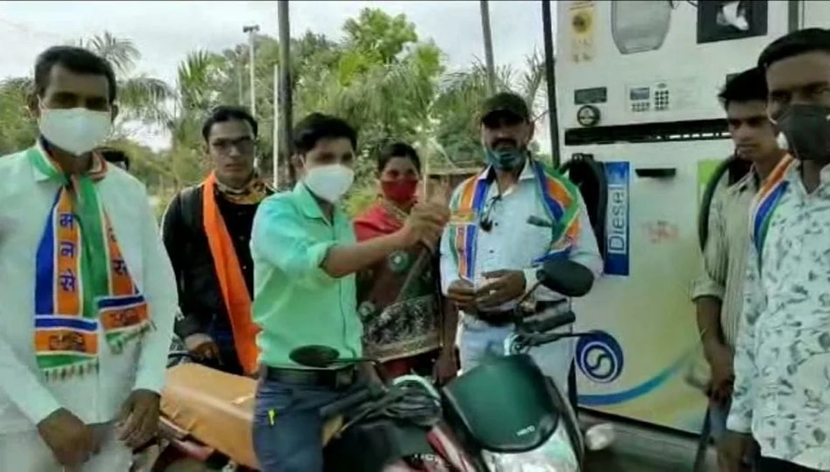 राज ठाकरे यांच्या वाढदिवसानिमित्त मनसेनी दिला नागरिकांना दिलासा...