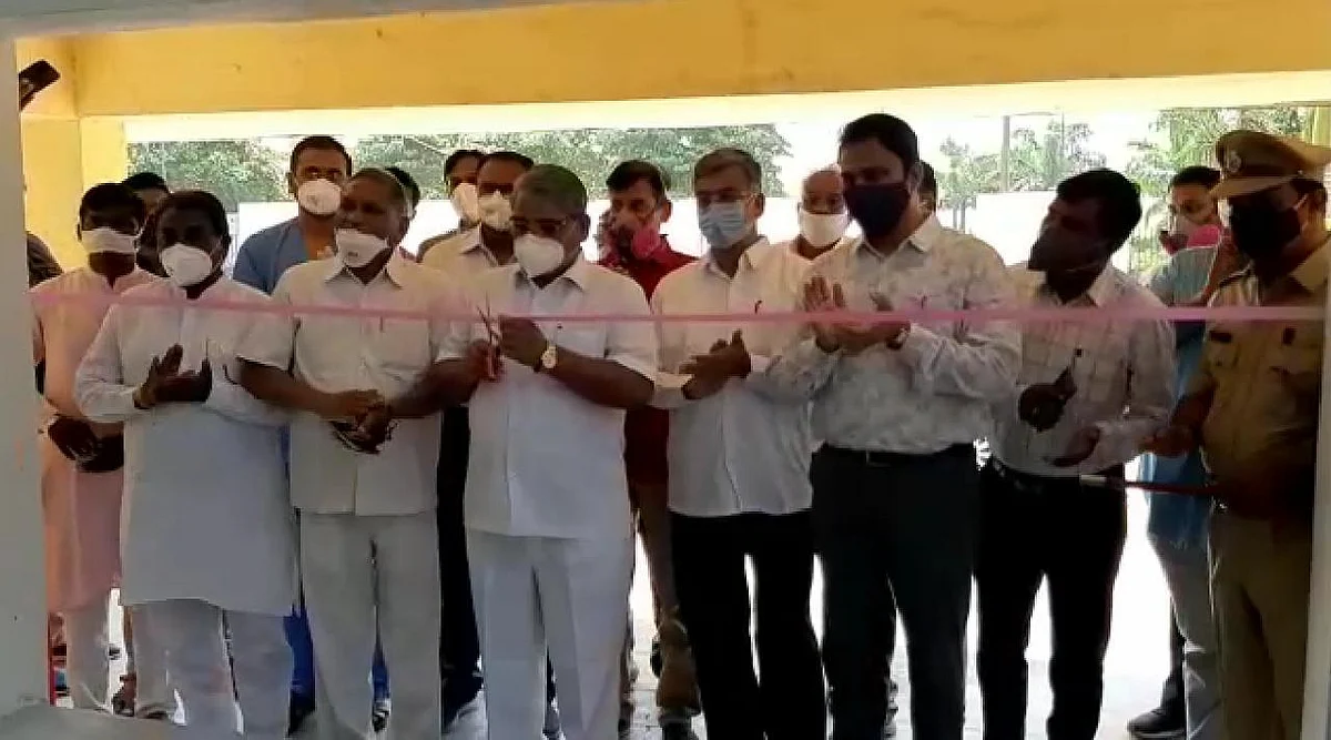मुकेशभाई पटेल जम्बो कोविड सेंटर मध्ये हवेतून ऑक्सिजन तयार करणाऱ्या प्रकल्पाचे लोकार्पण
