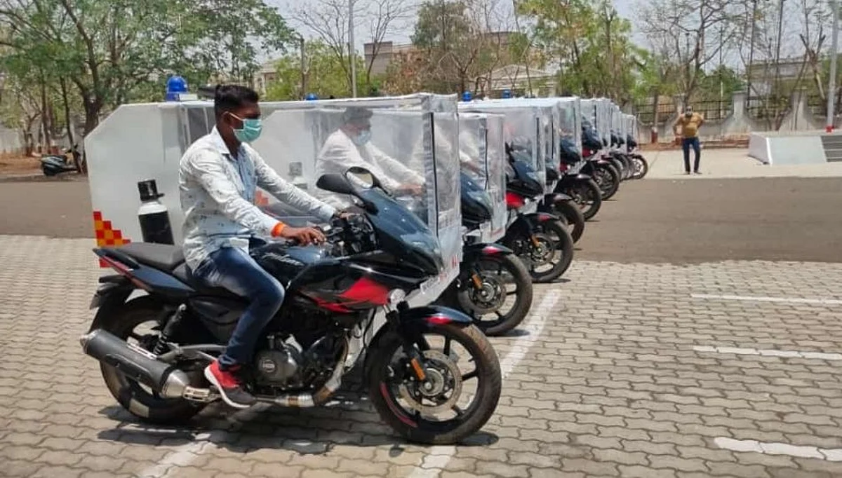 सातपुडा दुर्गम भागासाठी दहा बाईक ॲम्ब्युलन्सचे पालकमंत्री के.सी.पाडवी यांच्या हस्ते लोकार्पण