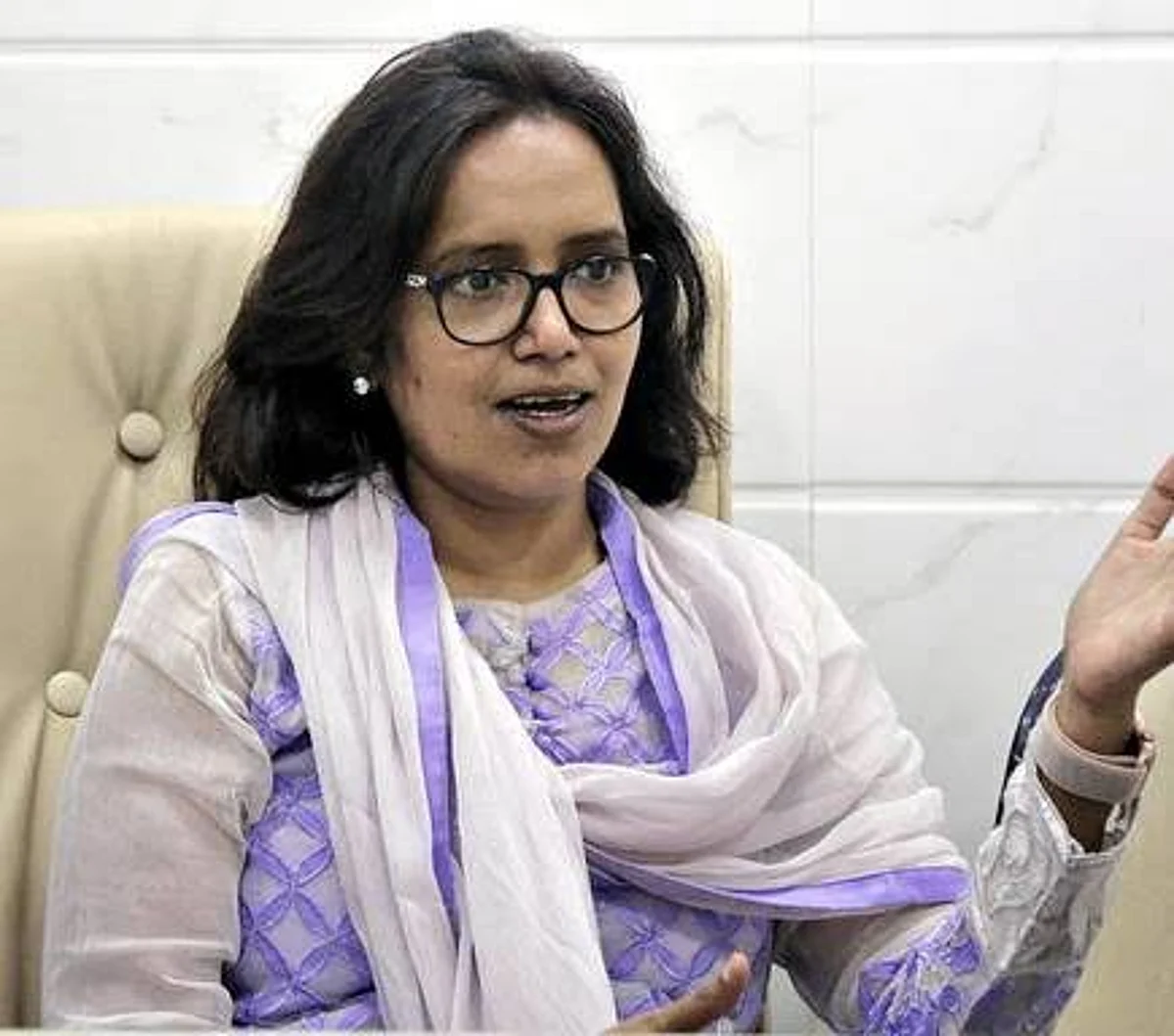वर्षा गायकवाड राज्याच्या पहिल्याच महिला शिक्षण मंत्री