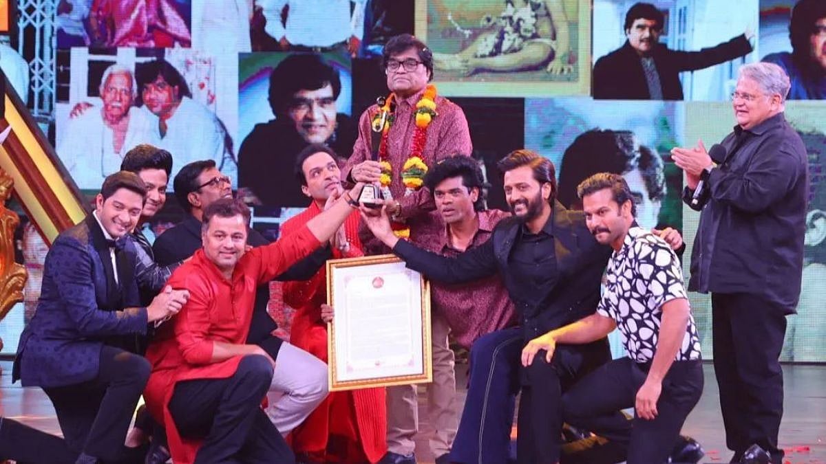 अशोक मामांना जीवनगौरव मिळाल्यावर निवेदिता सराफ यांच्या भावना अनावर