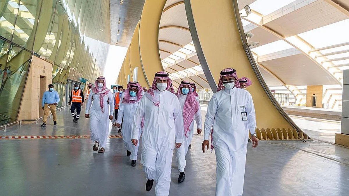 "قطار الشمال".. يتم إطلاقه نهاية الشهر الحالي من "محطة القريات".. تعرف عليه