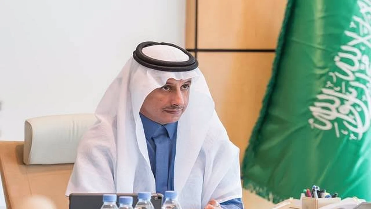 وزير السياحة أحمد الخطيب