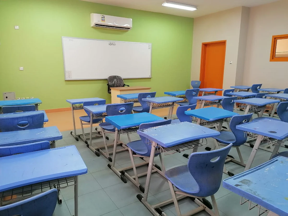 غدًا عودة حضورية كاملة بلا تباعد.. لأكثر من مليون طالب وطالبة في الرياض