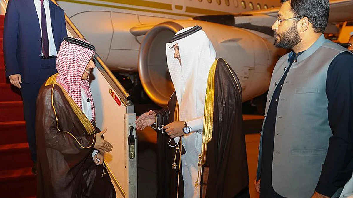 "فيصل بن فرحان" يشارك في الدورة الـ48 لوزراء خارجية "التعاون الإسلامي"