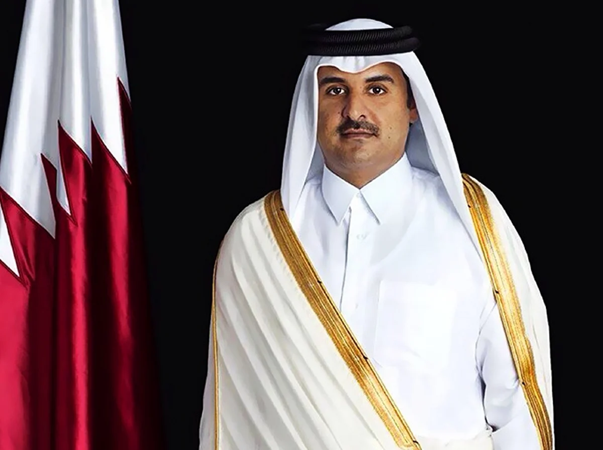 أمير قطر يصل إلى إيران في زيارة رسمية