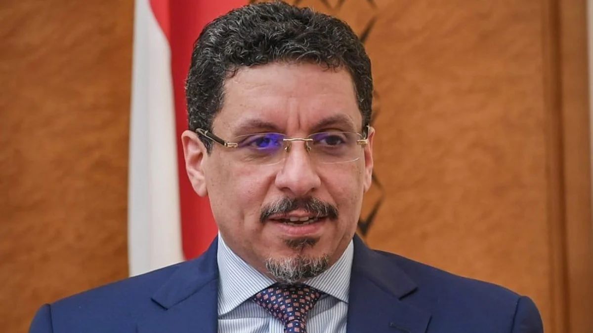 "عوض" للحوثيين: تجاهلتم أساس المشكلة.. "كفاكم فهلوة وتحلوا بالضمير والمسؤولية الأخلاقية"