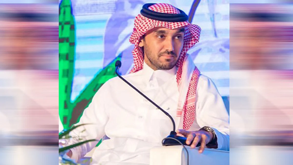 وزير الرياضة رئيس اللجنة الأولمبية والبارالمبية السعودية الأمير عبدالعزيز بن تركي الفيصل