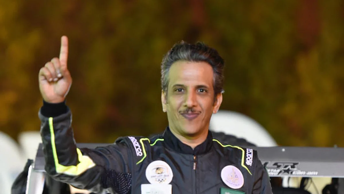 "أرضنا وحِنَّا أخبر بها".. الملاح السعودي "التويجري" يتصدر رالي سدير 2022