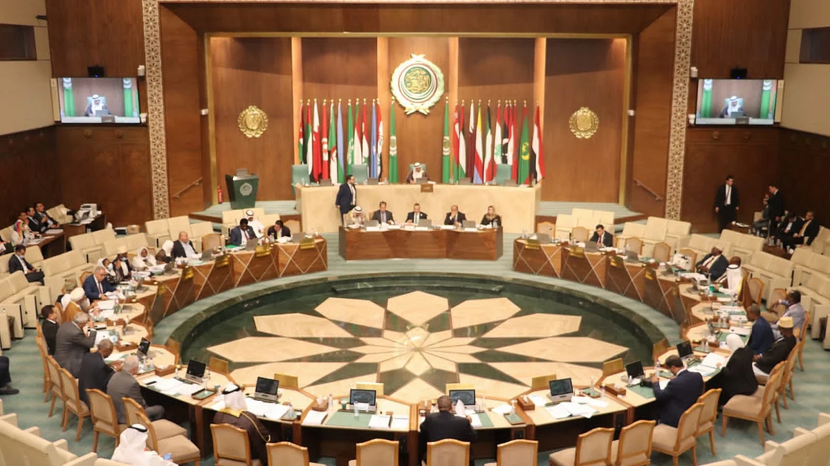 البرلمان العربي يدين استهداف ميليشيا الحوثي محطة منتجات بترولية بالسعودية