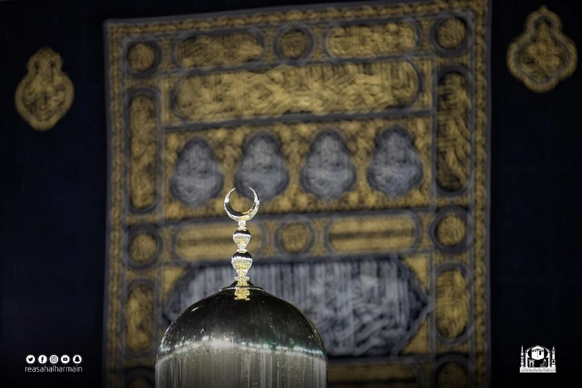 3 آلاف مستفيد من كتيبات رقمية بلغات عالمية بالمسجد الحرام