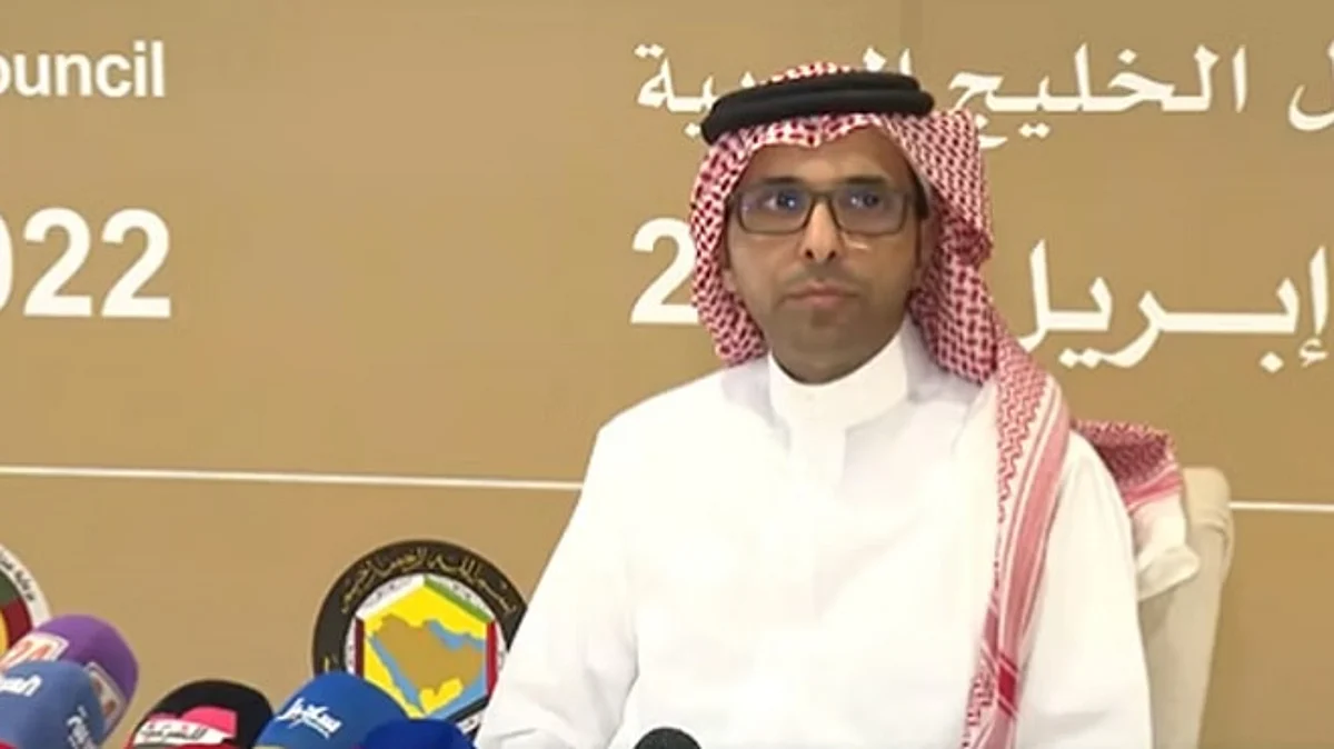 سفير مجلس التعاون الخليجي لدى اليمن: تقدم ملحوظ في مشاورات الرياض