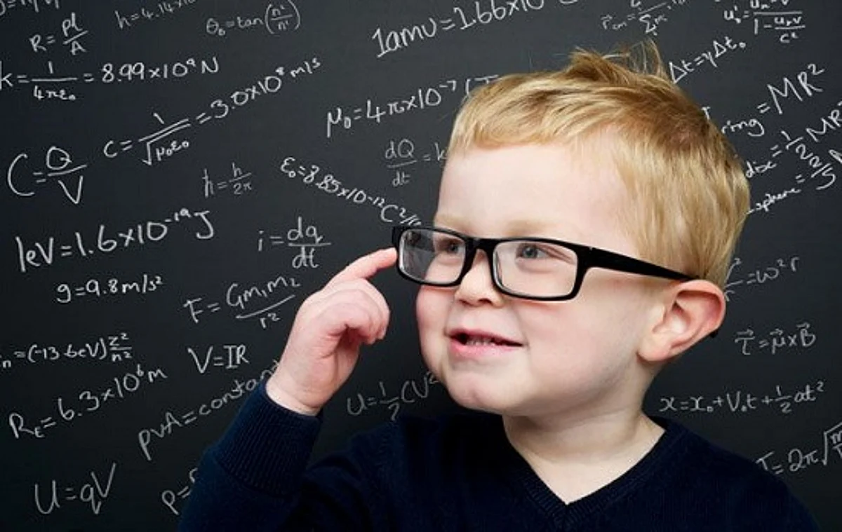 5 علامات تدل على أن طفلك موهوب.. كيف تكتشف ذلك؟