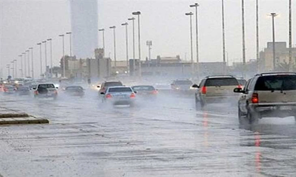 10 مناطق تواعد حالة ماطرة جديدة.. البداية غداً و"المدني" يدعو للحذر