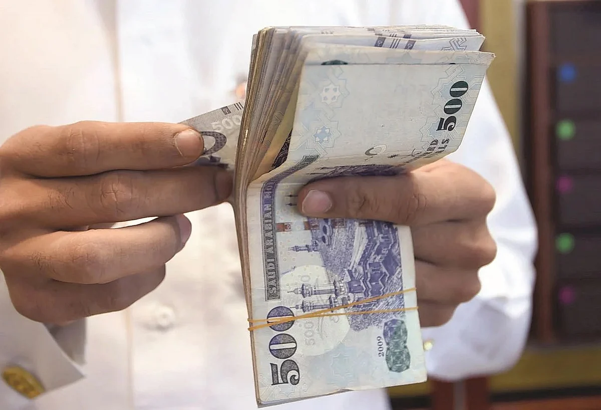 سائقو نقل ذوي الإعاقة بمحايل: لم تصرف مستحقاتنا من قبل جائحة كورونا