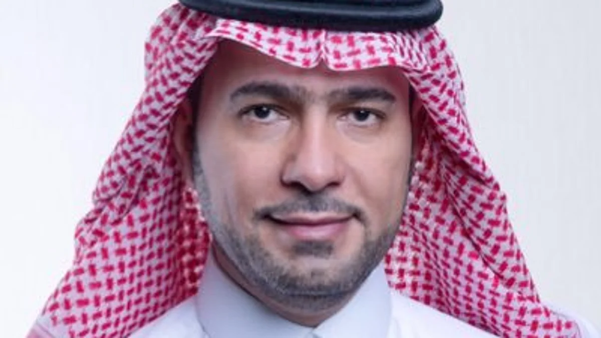 وزير الشؤون البلدية والقروية والإسكان ماجد بن عبدالله الحقيل