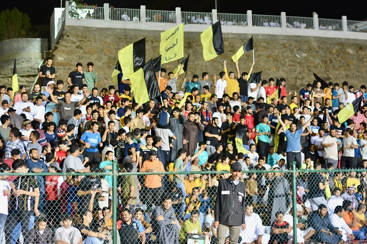 "قنا عسير" تُلفت الأنظار بدورتها الرياضية الرمضانية ورئيس اتحاد كرة القدم يتفاعل