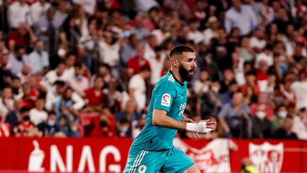 "ريمونتادا" تاريخية لريال مدريد على اشبيلية عزز بها صدارة" الليغا"