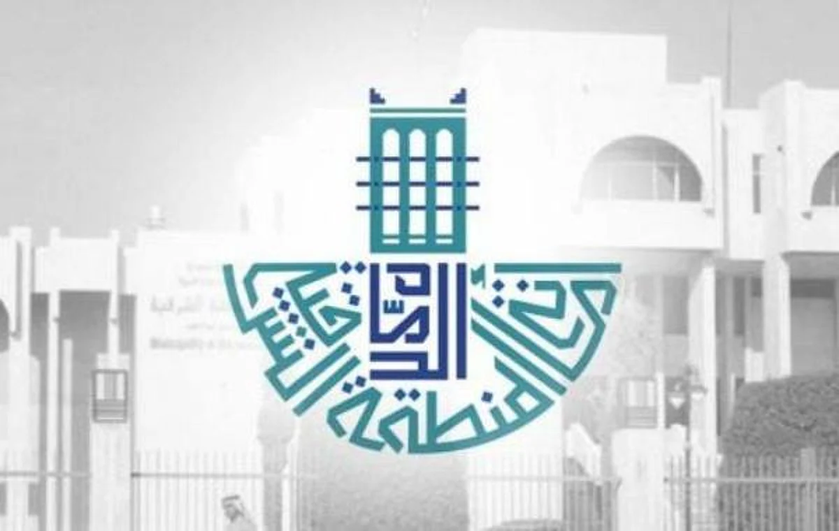 إغلاق 14 منشأة غذائية مخالفة وإتلاف 283 كجم لحوم وأسماك مجهولة بالجبيل