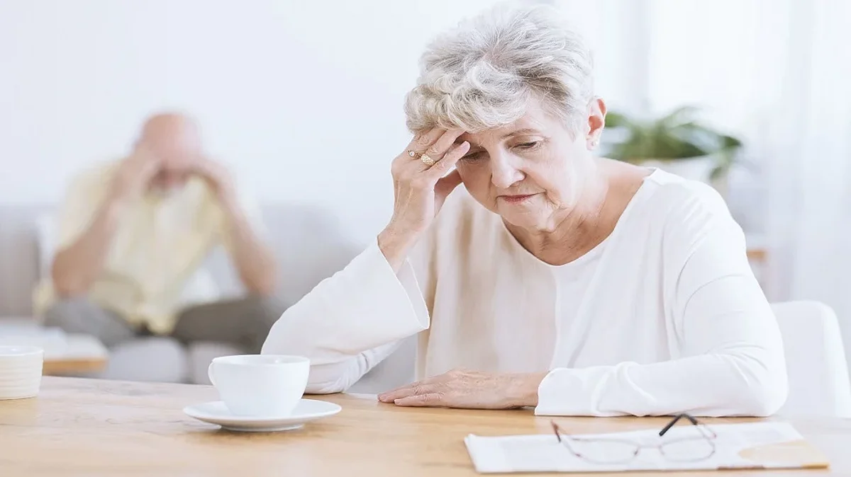 تَجَنّبها قدر الإمكان.. 4 أطعمة تسرّع من إصابتك بالخرف