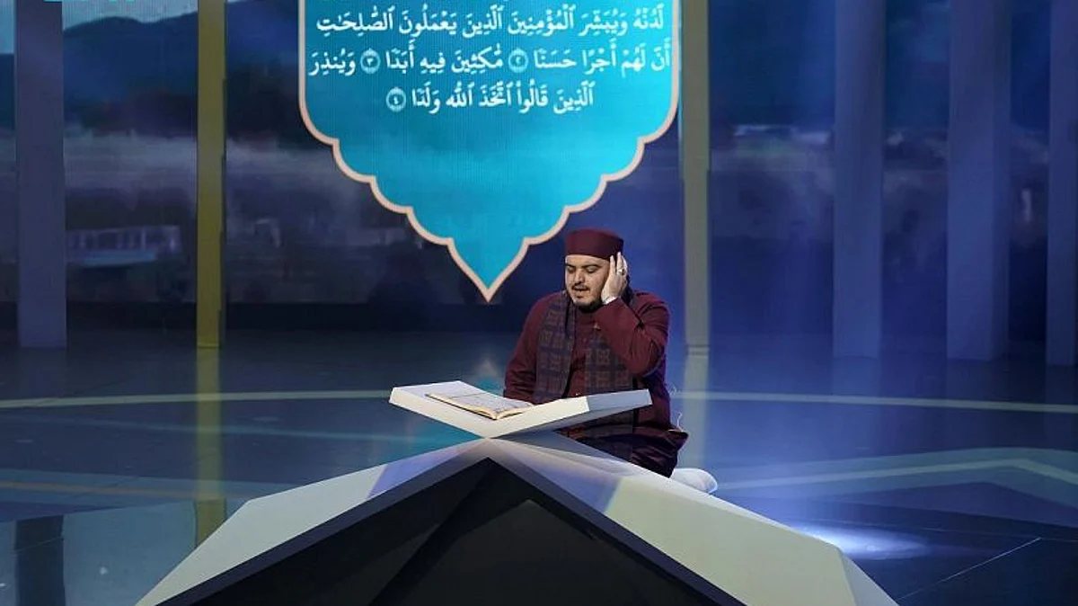 اكتمال قائمة المتنافسين في نهائي المسابقة العالمية "عطر الكلام"