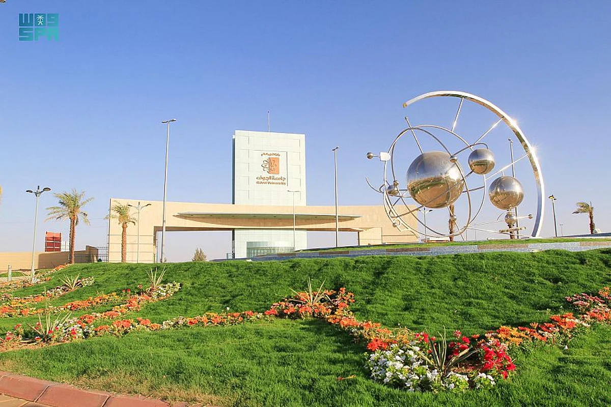 مبتعثة من جامعة الجوف تنال منحة بحثية من مكتب وزير الدفاع الأمريكي