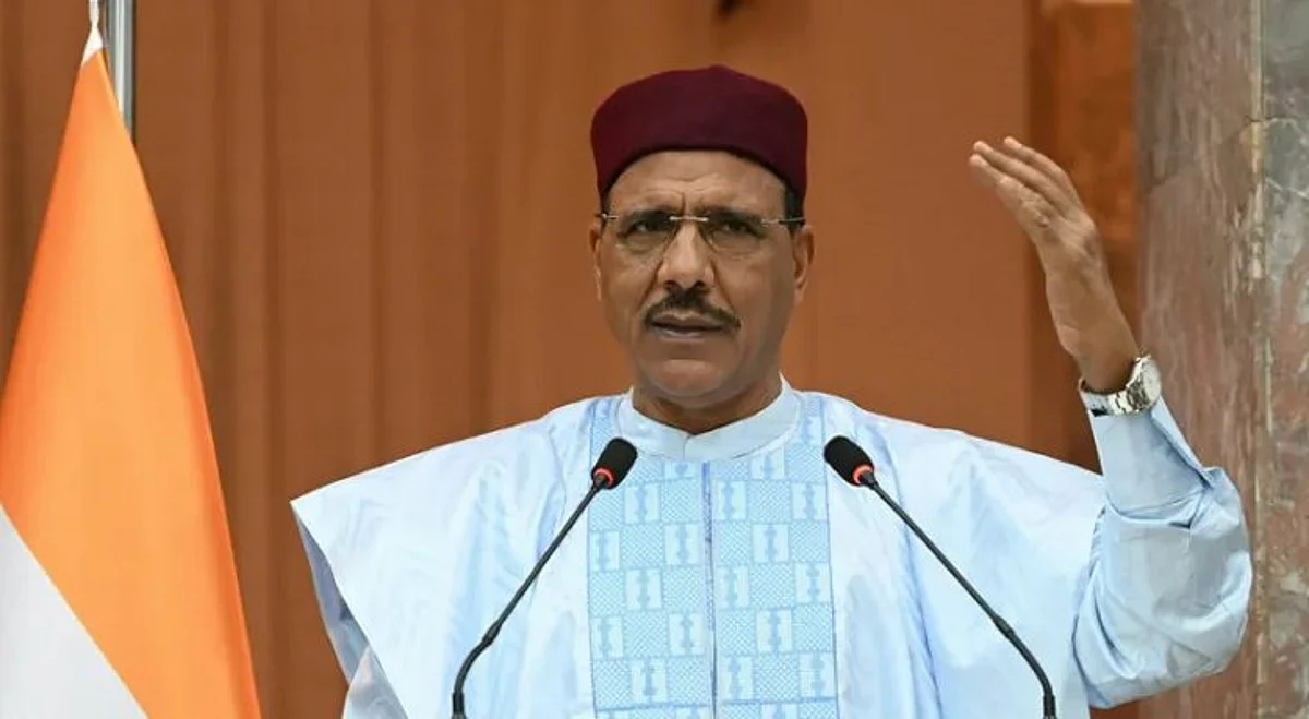 من يتزوج "ثانية" سوف يقال من منصبه.. رئيس دولة يهدد الوزراء