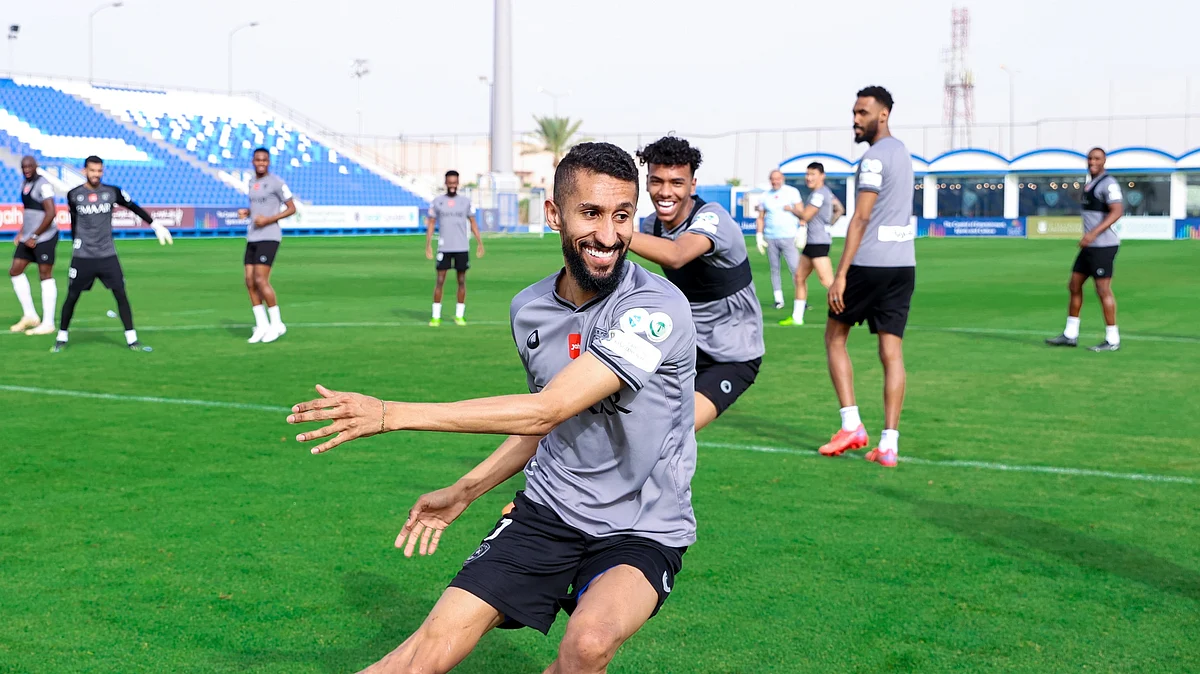قبل مواجهة الاتفاق في "المنعطف الخطر".. الهلال يخسر خدمات "الشهراني"