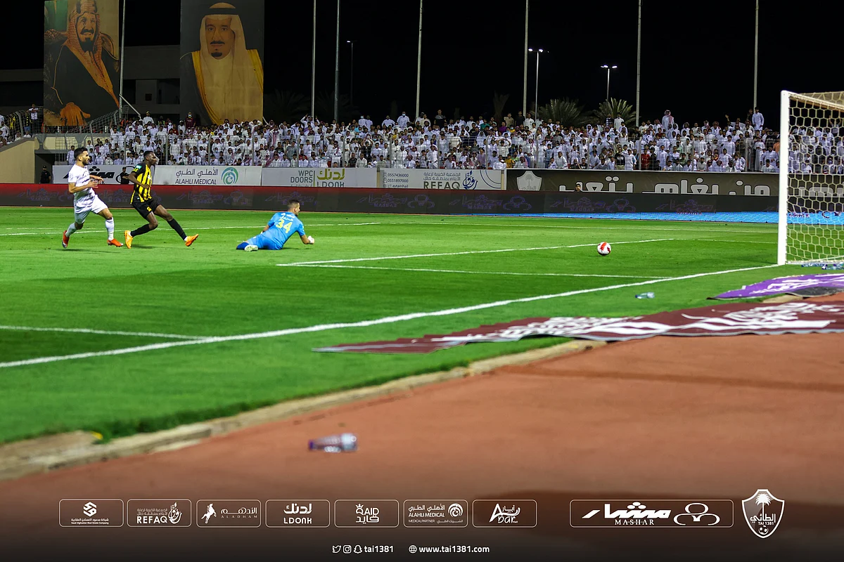 صائد الكبار "الطائي" بلدغة في مرمى الاتحاد يقترب من البقاء في دوري المحترفين