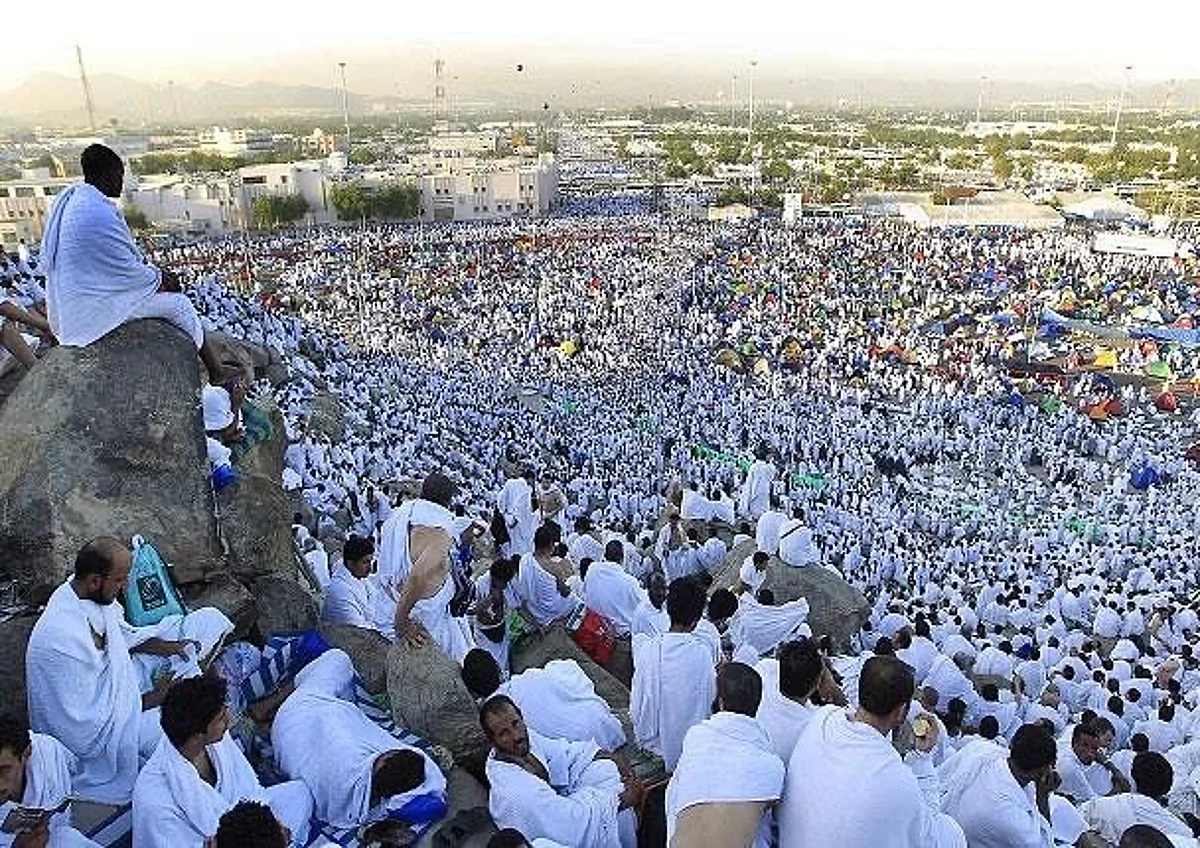 "الجهني": 3 باقات لإسكان الحجاج.. والأسبوع المقبل إطلاق حجوزات الداخل.. وخيام مطوَّرة لأول مرة