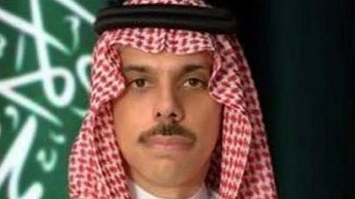 وزير الخارجية يتلقى اتصالاً هاتفيًّا من نظيره التركي