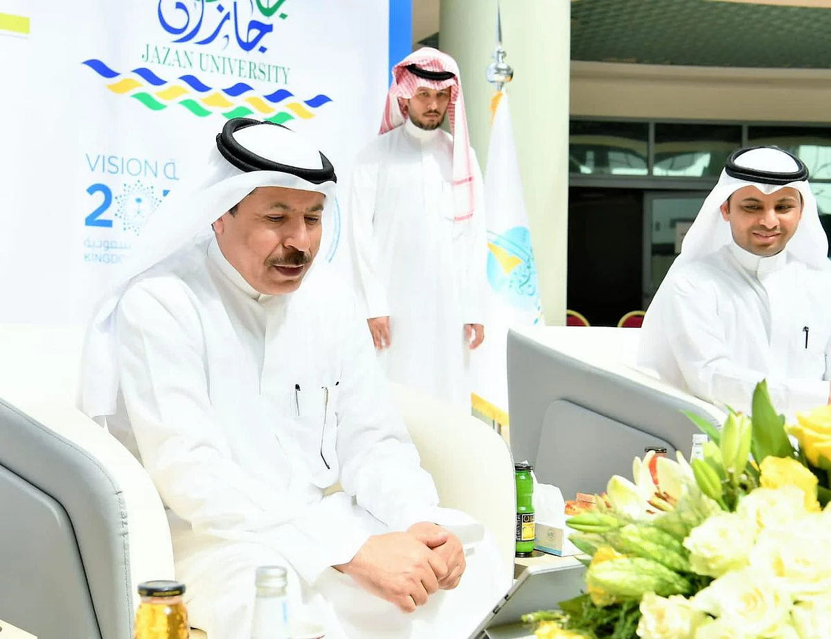 رئيس جامعة جازان: بدعم القيادة الرشيدة ولّى زمن المباني المستأجرة