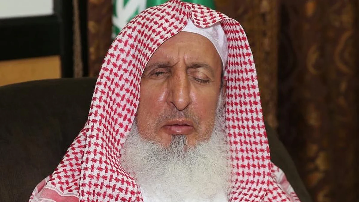 "أمن وتقدم وازدهار"..مفتي المملكة يهنئ القيادة والأمة بحلول "عيد الفطر"