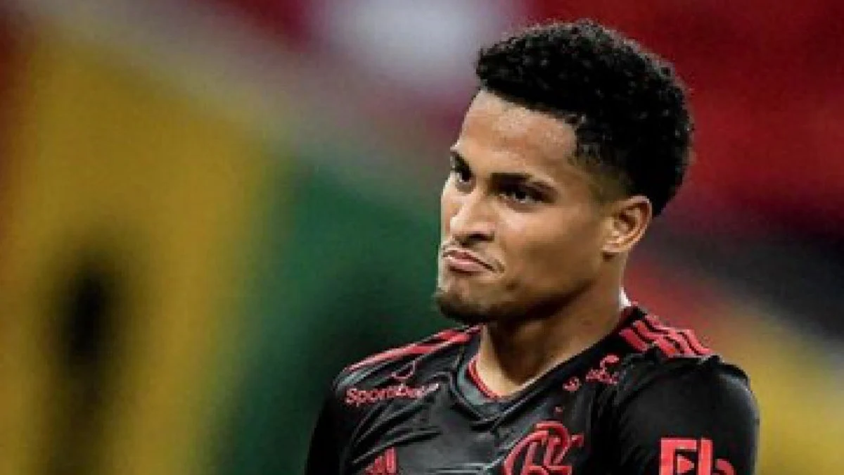 "الهلال" يبحث ضمّ "جواو قوميز" بديلًا عن "كويلار"