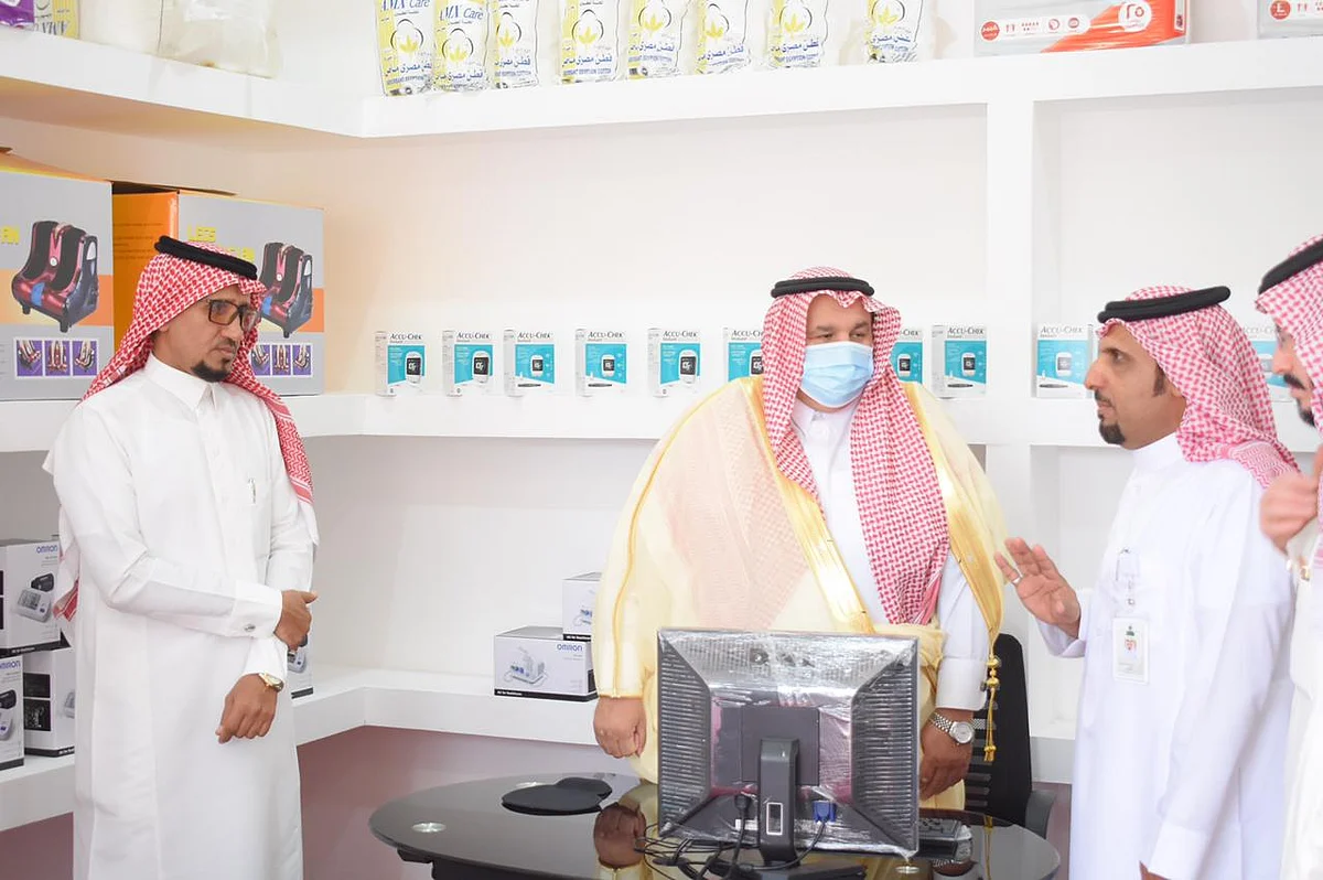"محافظ حبونا" يدشن مشروع الرعاية الصحية للمحتاجين بجمعية البر الخيرية