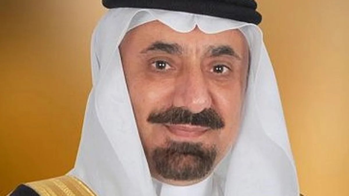 إنفاذاً للتوجيه الكريم.. أمير نجران يوجه بسرعة تنفيذ إجراءات العفو عن النزلاء والنزيلات بالمنطقة