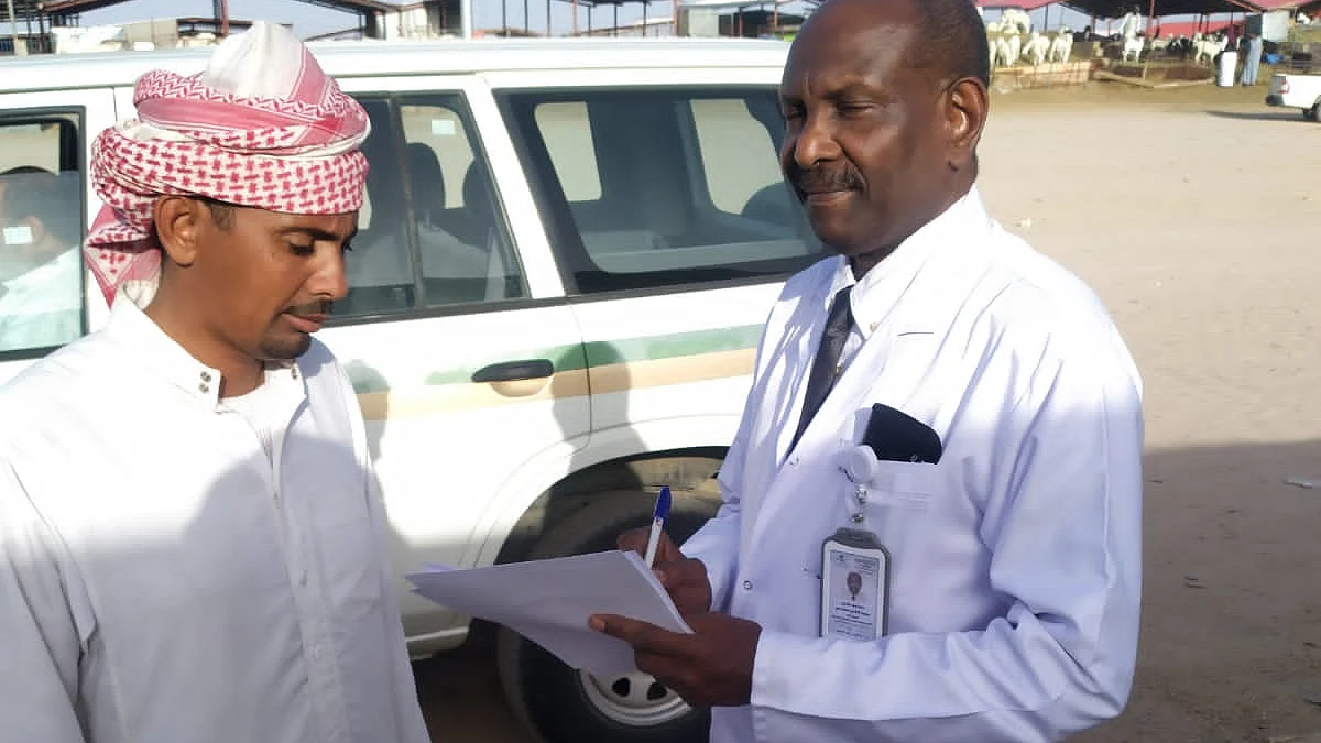 للرعاة وملاك المواشي.. حملة "الحمى المالطية" تتواصل للتوعية بالطائف