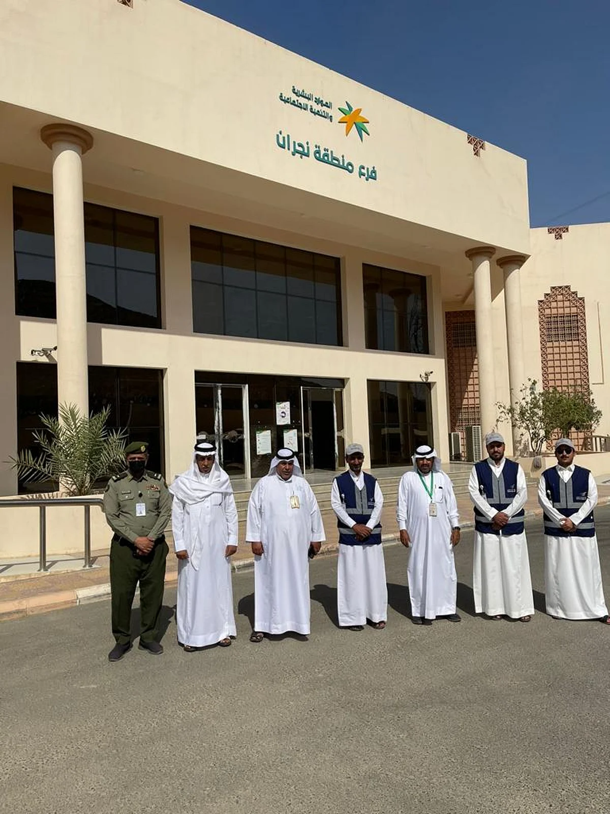 "التوطين" تُنفذ حملة على "تأجير السيارات" و"البضائع" بحبونا ونجران