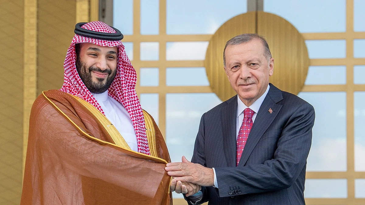 ولي العهد والرئيس التركي يعقدان لقاء ثنائيًّا استعرضا خلاله العلاقات وأوجه التعاون