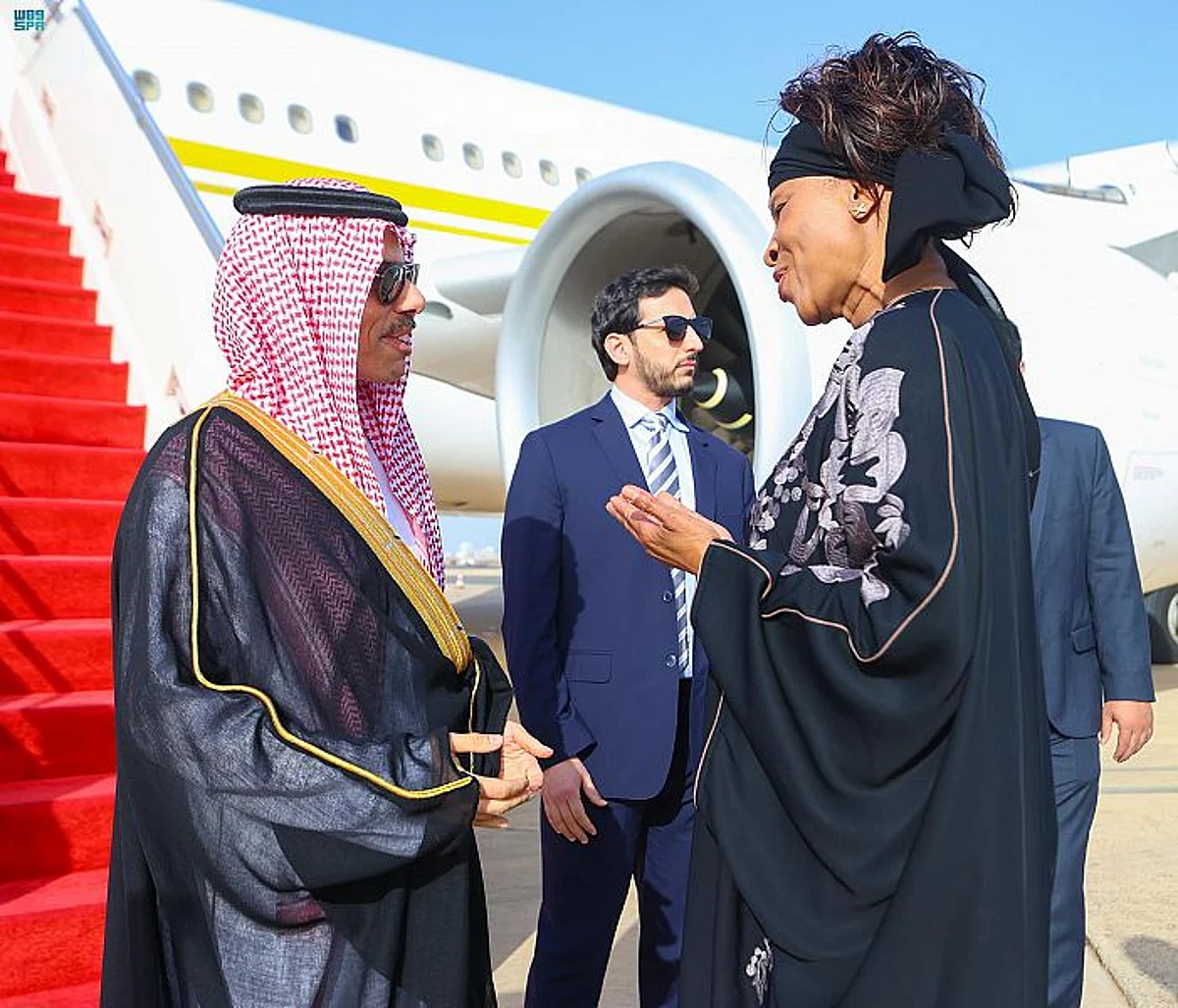 وزير الخارجية يصل السنغال في زيارة رسمية للبلاد
