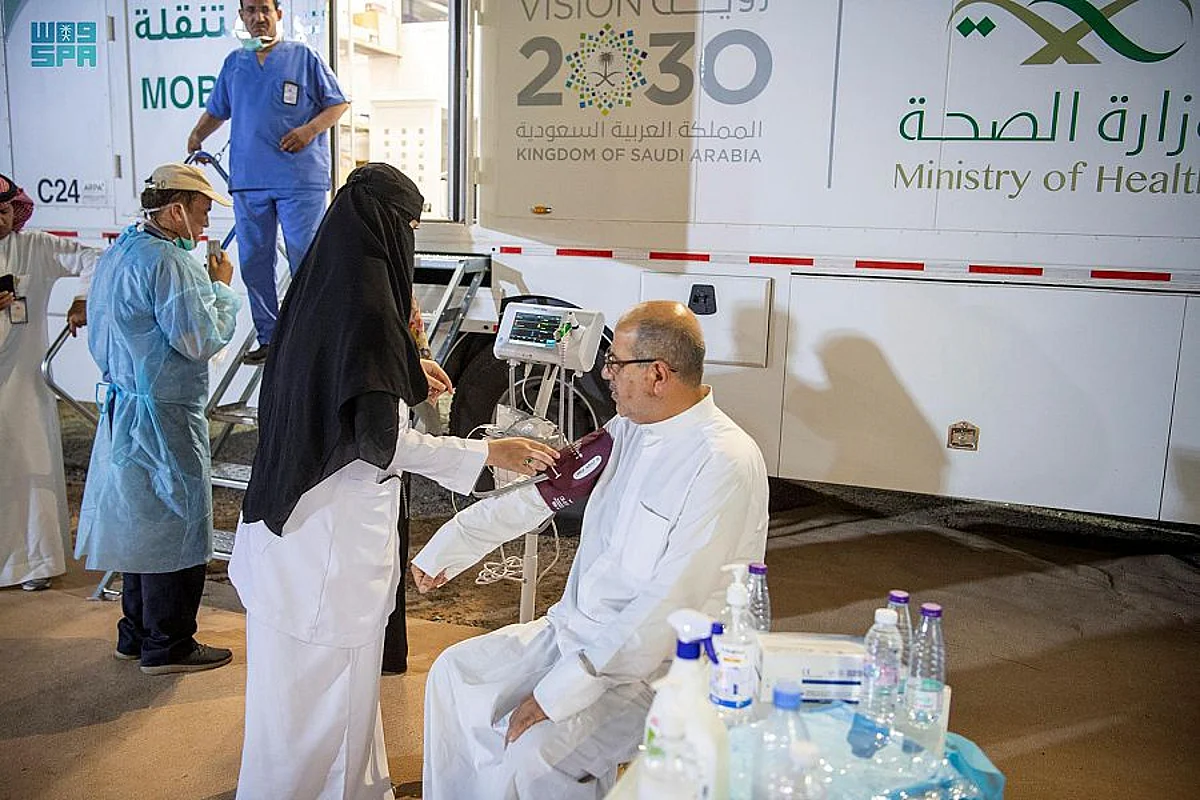 "الصحة" تقدم خدماتها لضيوف الرحمن بمدينة الحجاج بأبو عجرم