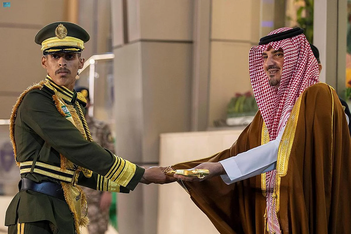 وزير الداخلية يرعى حفل تخريج 1592 من طلبة كلية الملك فهد الأمنية